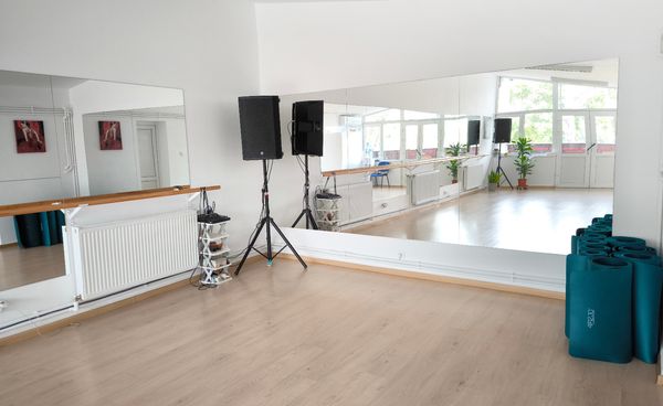 Cameră • P-ța Muncii, Sector 2