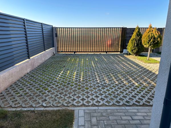 Casă/Vilă 4 camere • Tunari