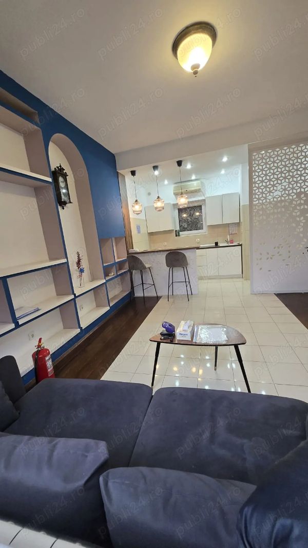 Casă/Vilă 5 camere • Sector 1