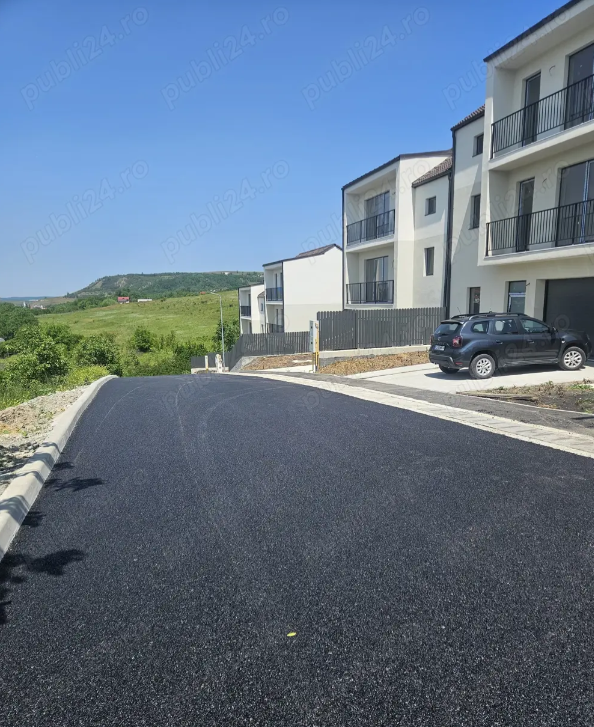 Casă/Vilă 4 camere • Chinteni