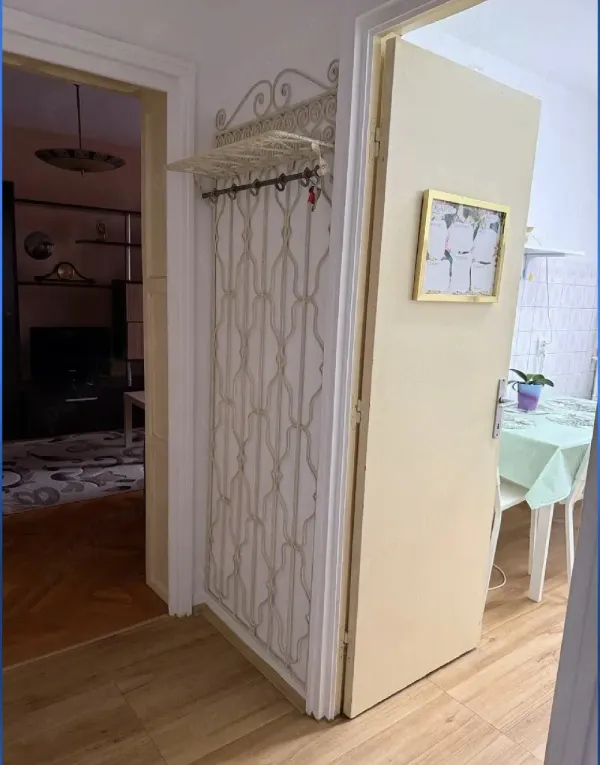 Ap. 3 camere • București