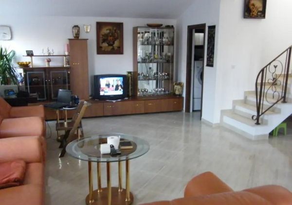 Casă/Vilă 4 camere • București