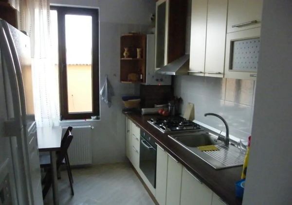 Casă/Vilă 4 camere • București