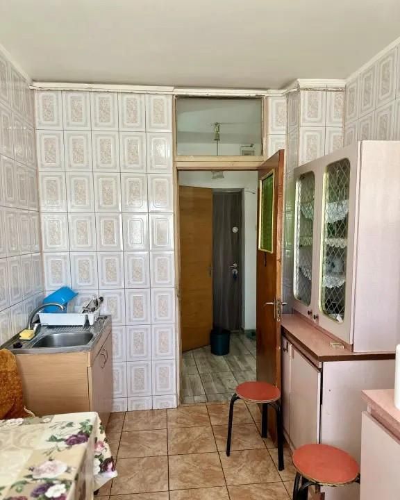 Ap. 3 camere • București
