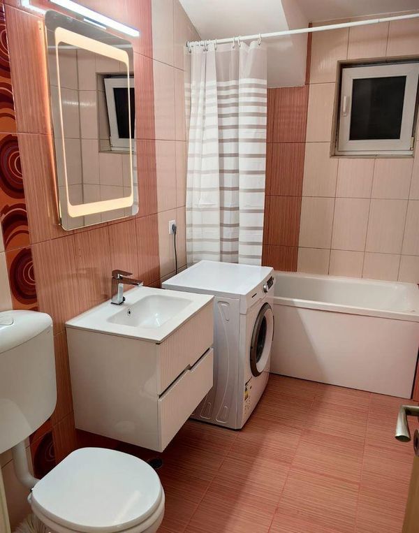 Ap. 3 camere • Florești
