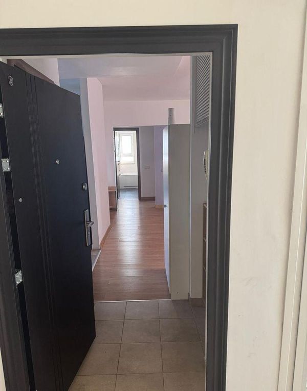 Ap. 3 camere • București