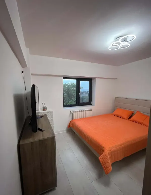 Ap. 3 camere • Adjud
