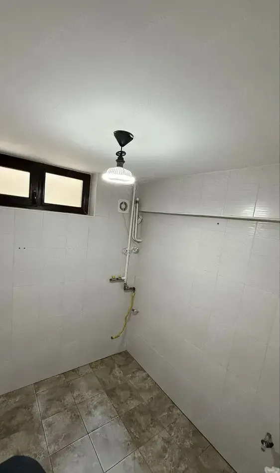 Ap. 3 camere • București