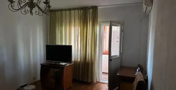 Ap. 1 cameră • București