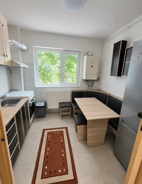 Ap. 3 camere • Slobozia