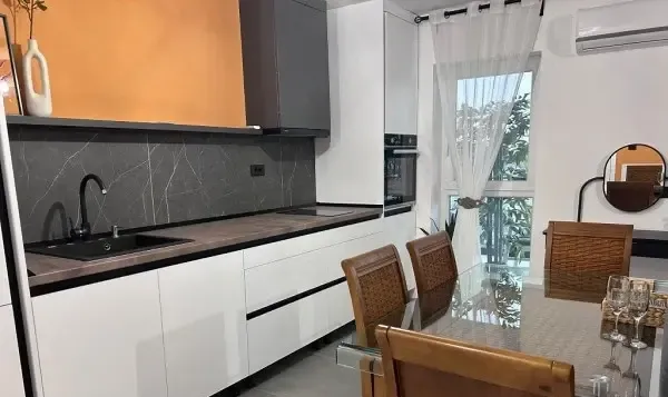 Ap. 1 cameră • București