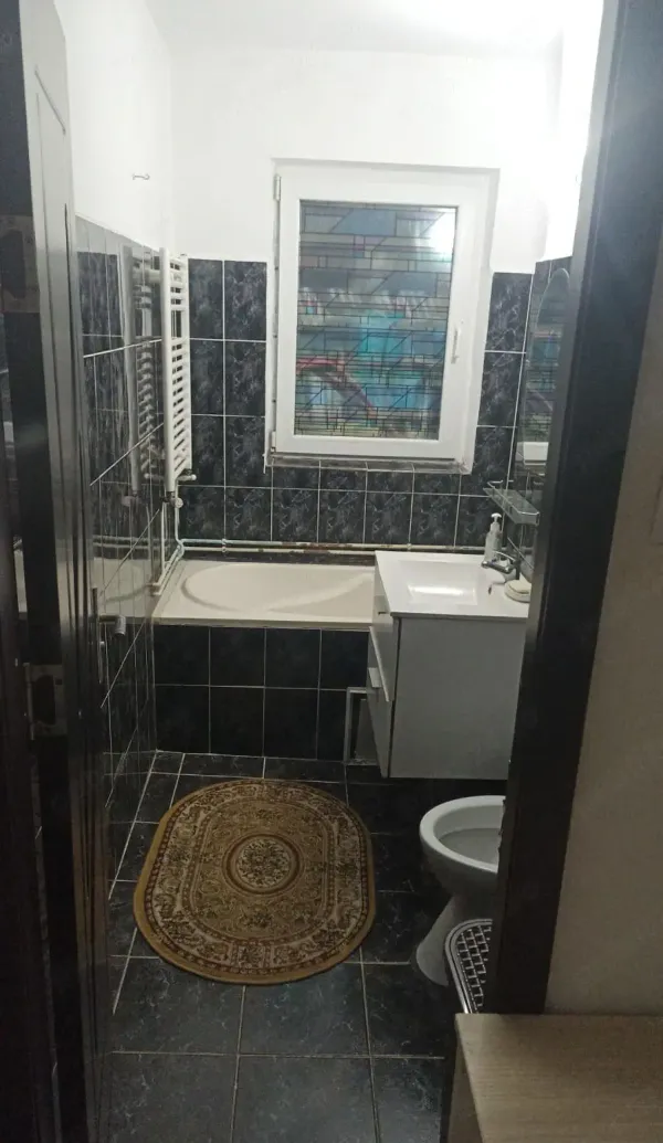 Ap. 2 camere • Găești